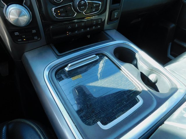 Used 2016 RAM 1500 Limited image 32