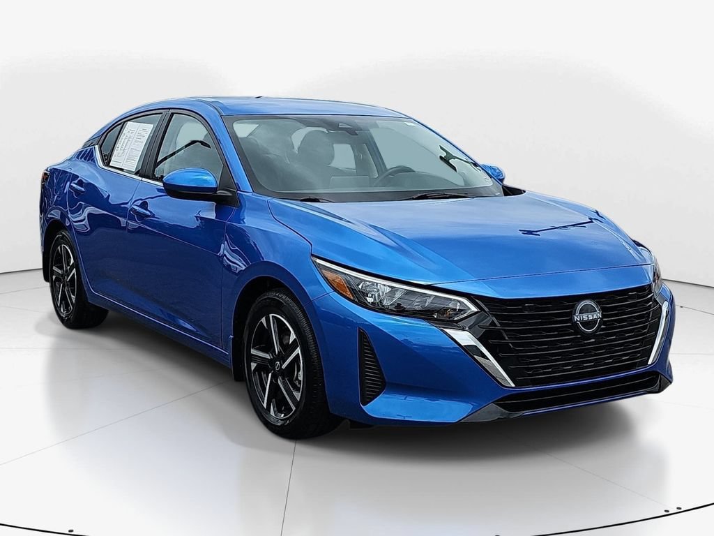 Used 2025 Nissan Sentra SV FWD image 3