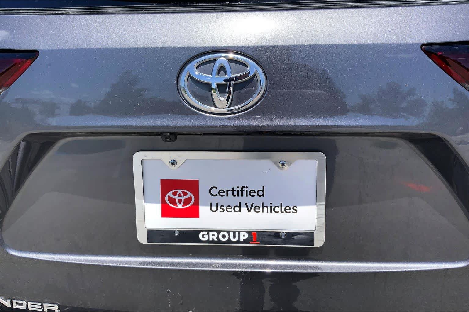 Used 2024 Toyota Highlander XLE FWD image 10