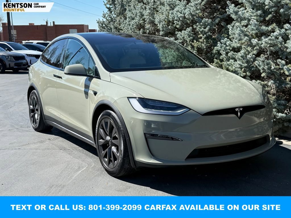 Used 2023 Tesla Model X image 11