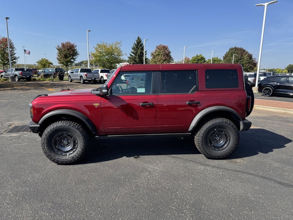 New 2025 Ford Bronco Badlands image 8