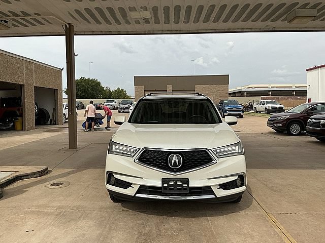 Used 2017 Acura MDX w/ Advance & Entertainment Pac FWD image 2
