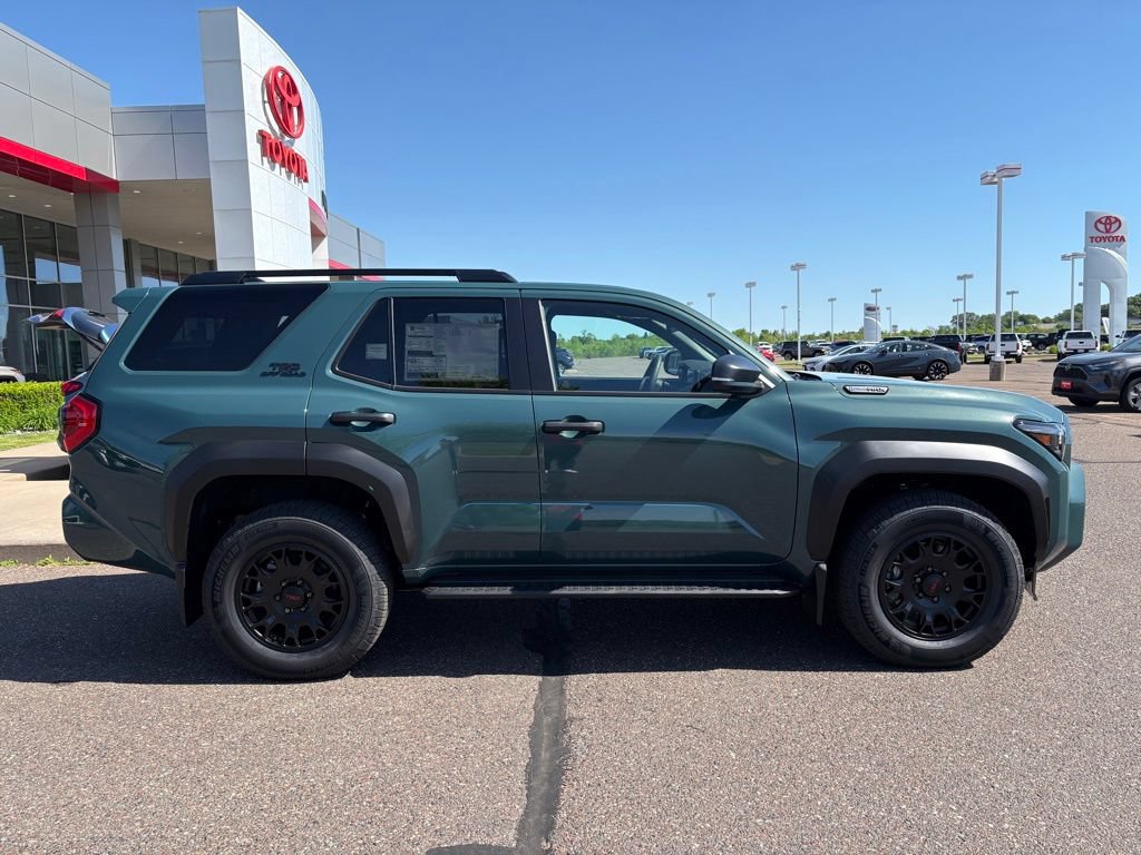 New 2026 Toyota 4Runner TRD Off-Road AWD/4WD image 2