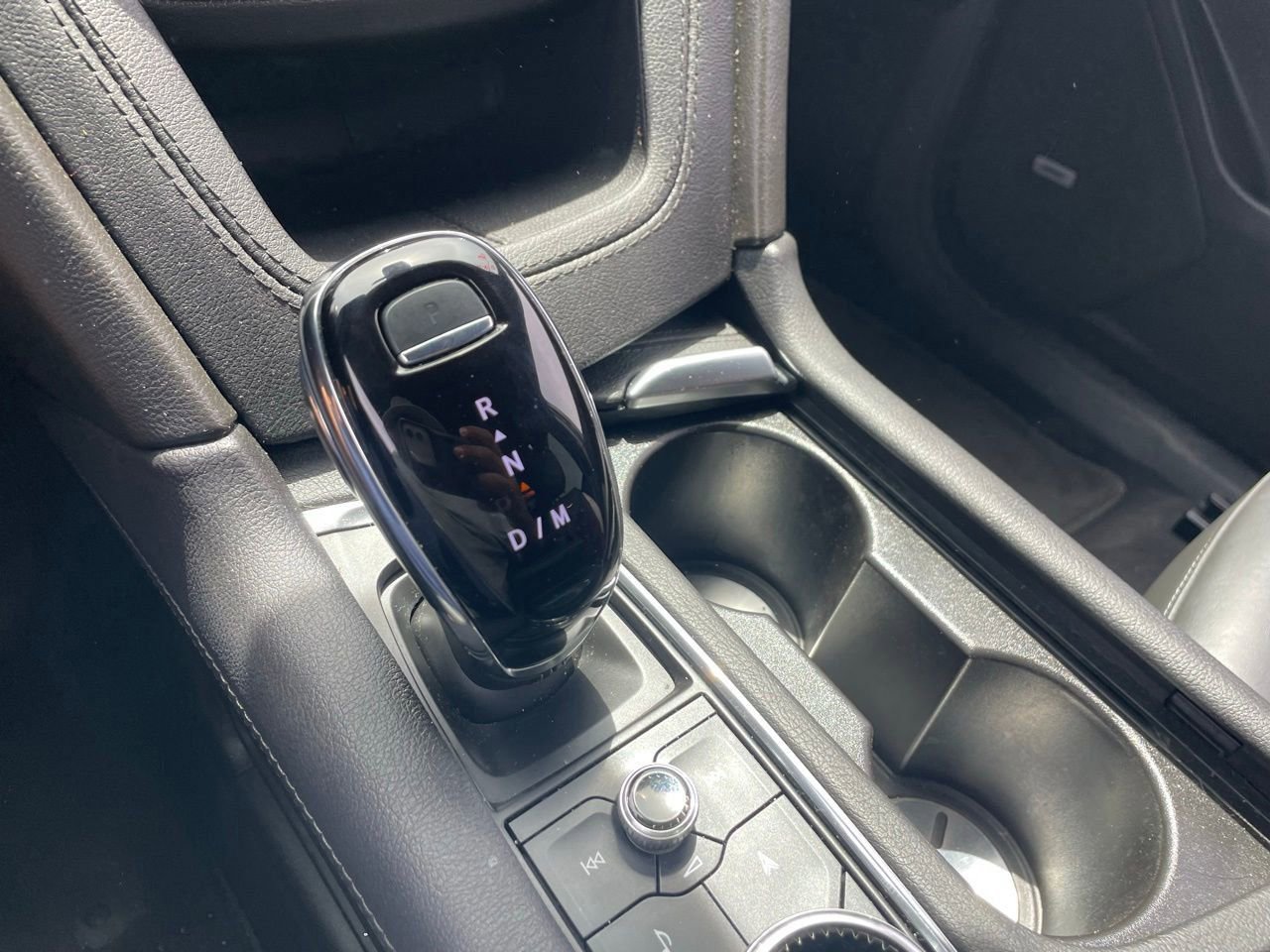 Used 2023 Cadillac XT6 Premium Luxury w/ Technology Package AWD/4WD image 7