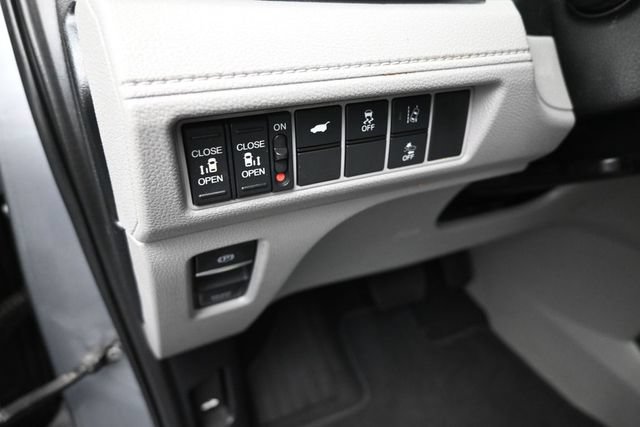 Used 2019 Honda Odyssey EX-L image 13