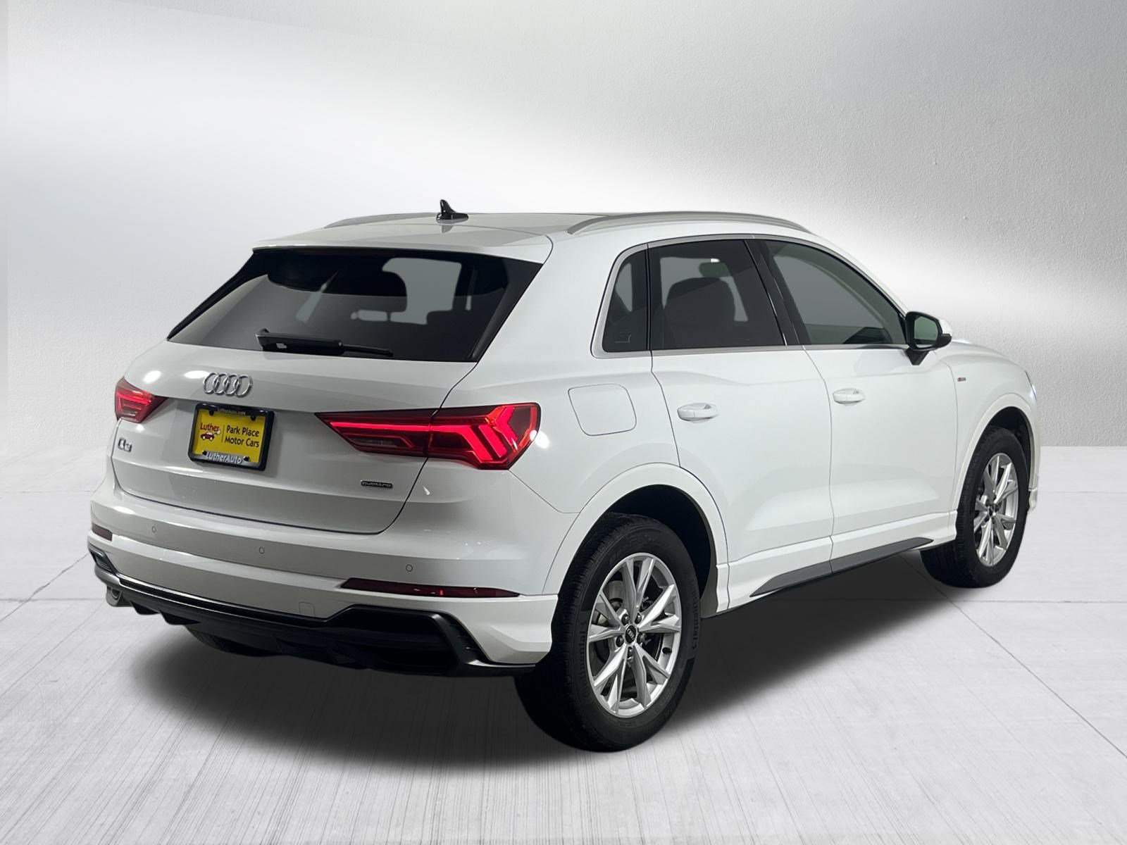 Used 2022 Audi Q3 2.0T Premium image 7