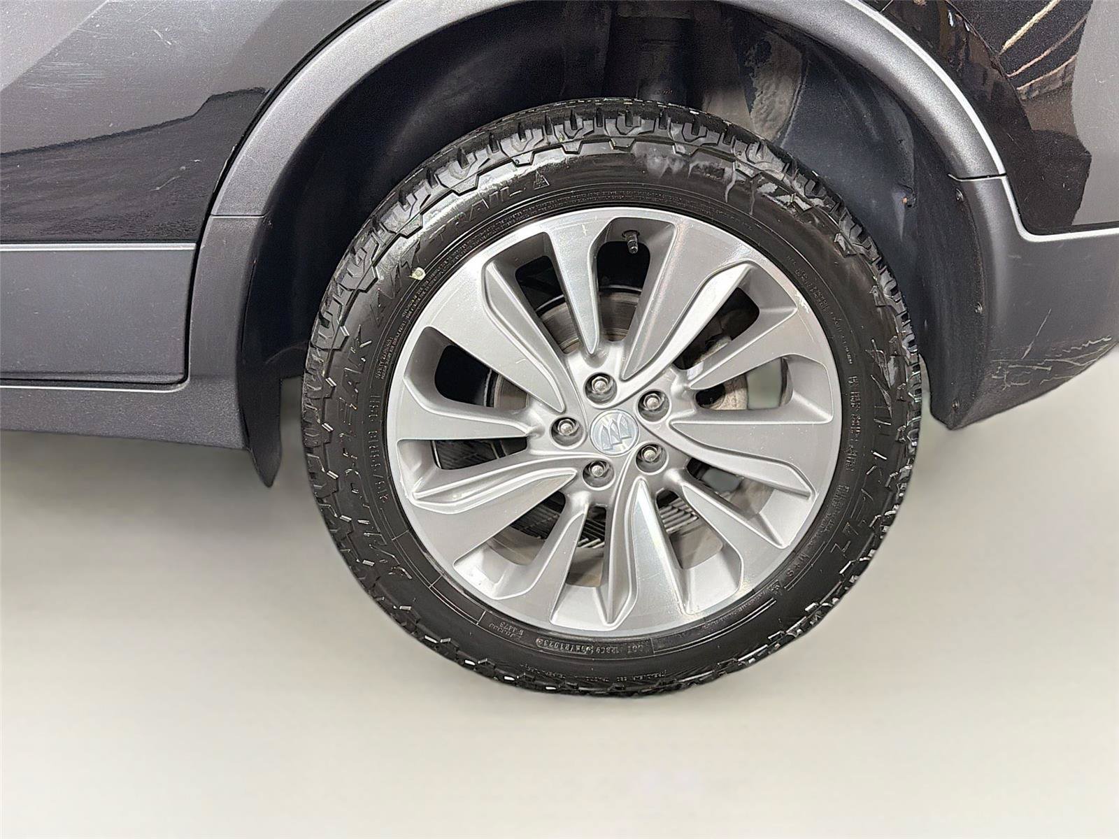 Used 2020 Buick Encore Preferred AWD/4WD image 32