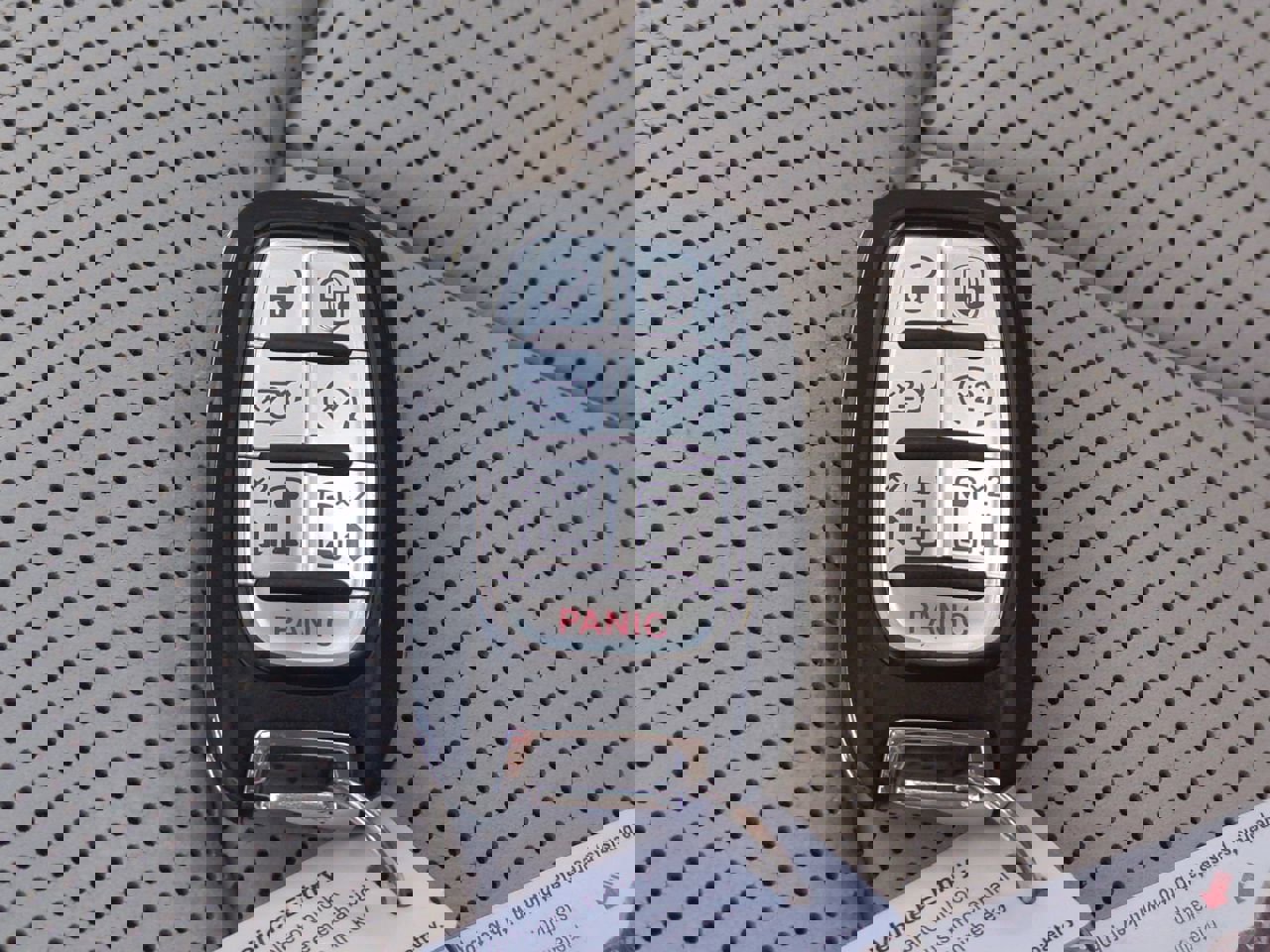 Used 2017 Chrysler Pacifica Limited image 27