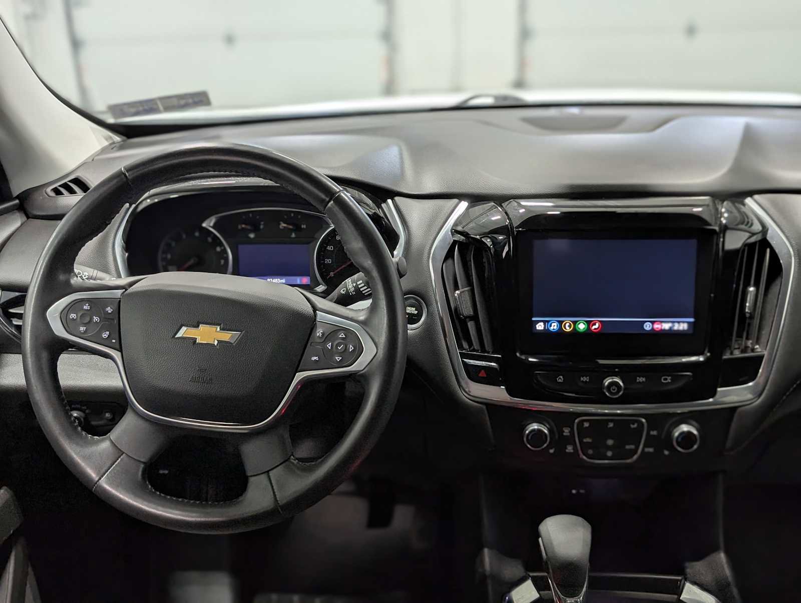 Used 2021 Chevrolet Traverse LT image 5
