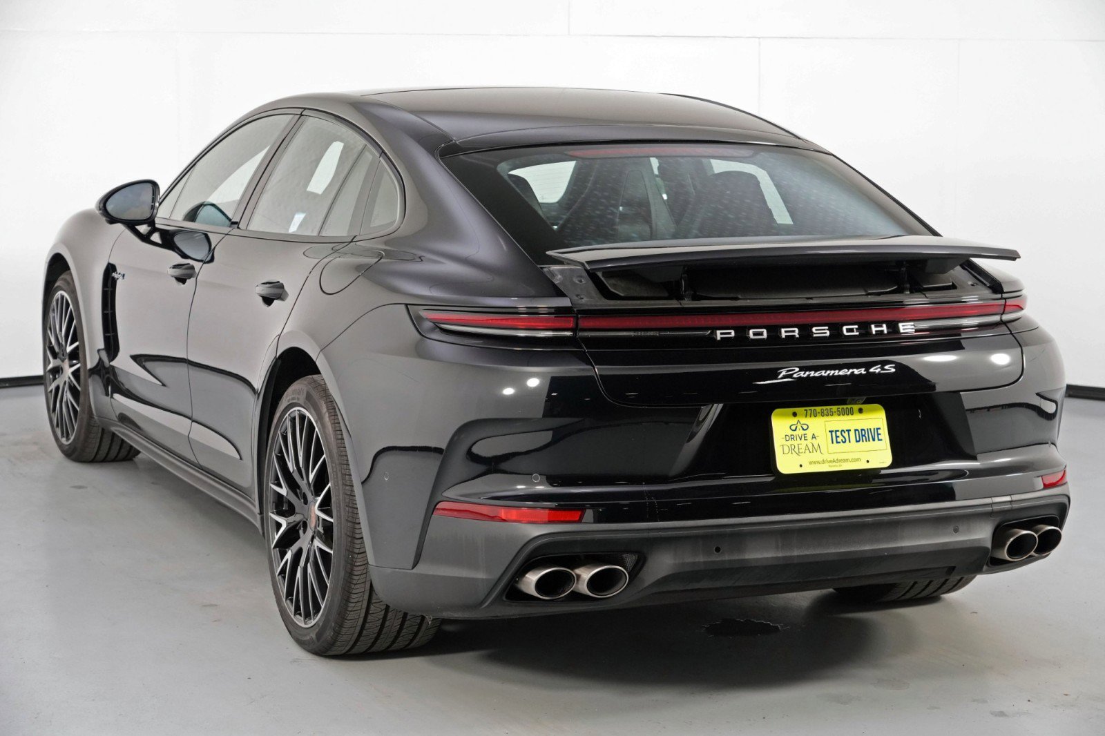Used 2025 Porsche Panamera 4S w/ Premium Package image 57