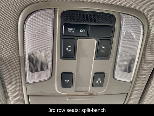 Used 2017 Kia Sedona LX w/ LX Essentials Premium Package FWD image 17