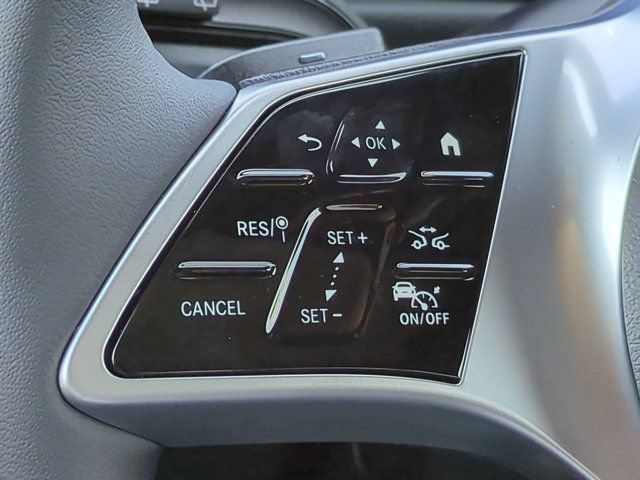 Used 2026 Mercedes-Benz GLB 250 4MATIC image 26