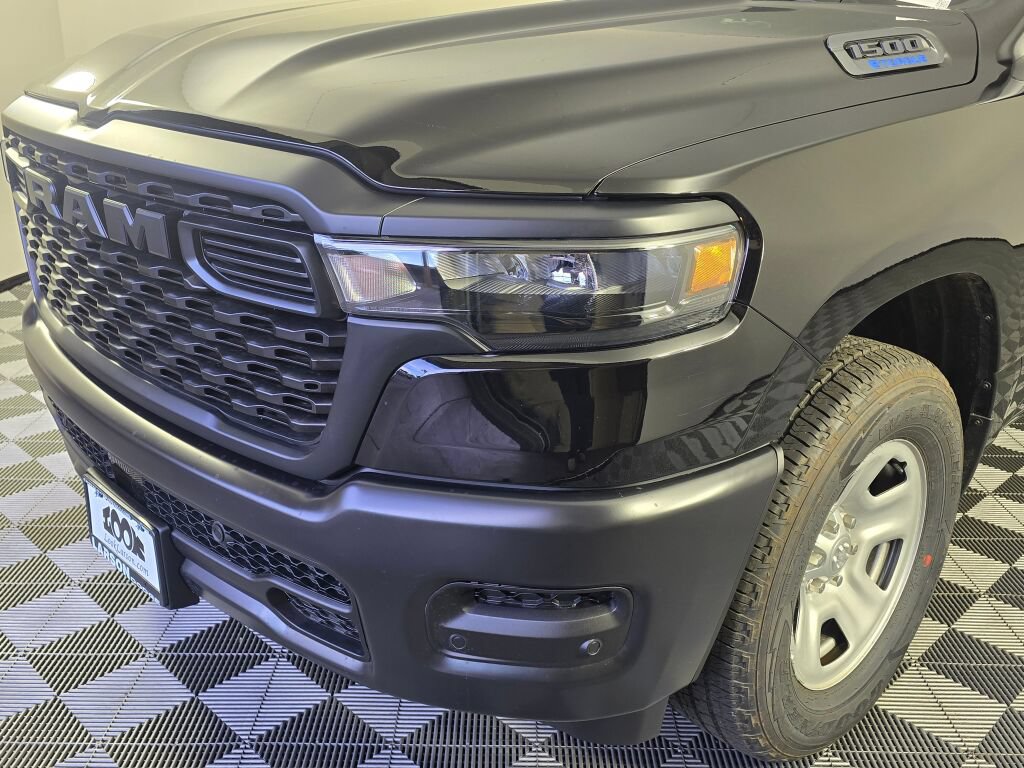 New 2026 RAM 1500 Tradesman AWD/4WD image 10