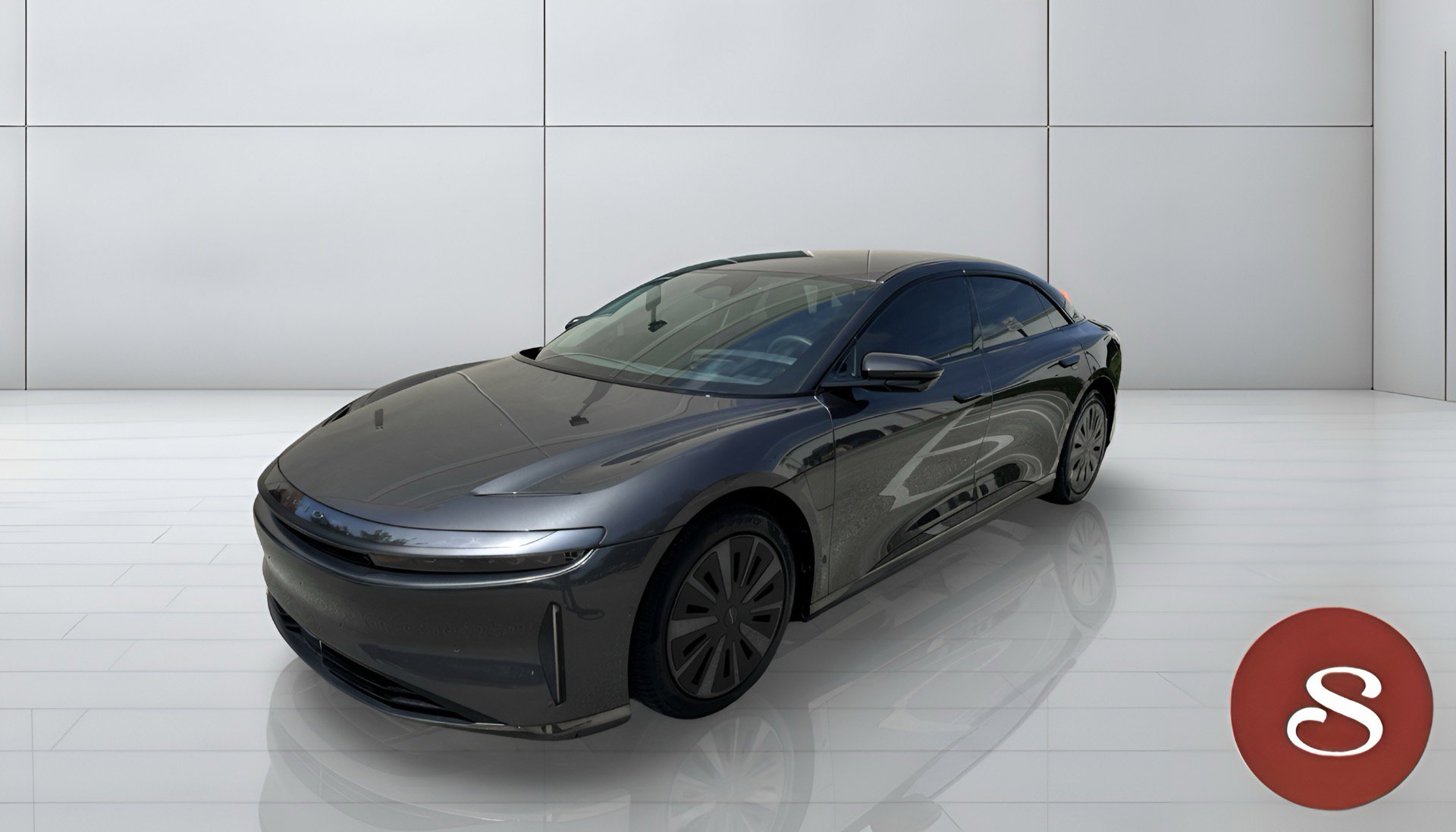 Used 2025 Lucid Air Pure RWD image 4