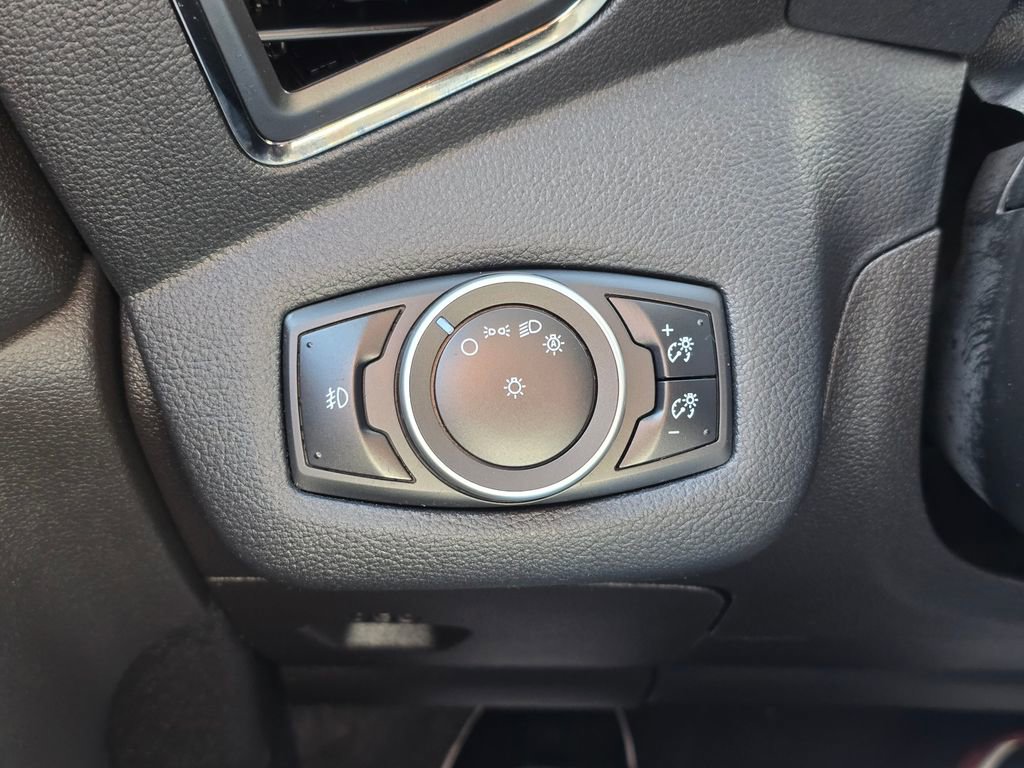 Used 2015 Ford Escape Titanium image 30