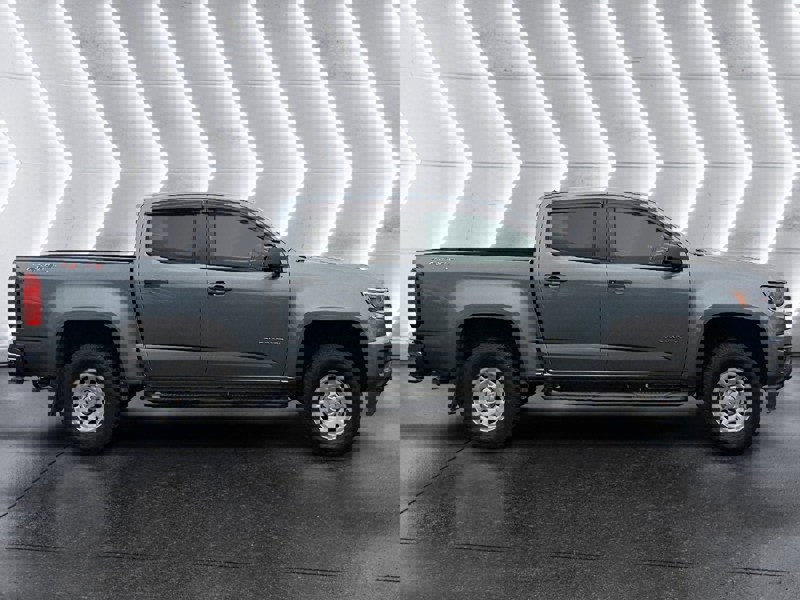 Used 2019 Chevrolet Colorado W/T image 7