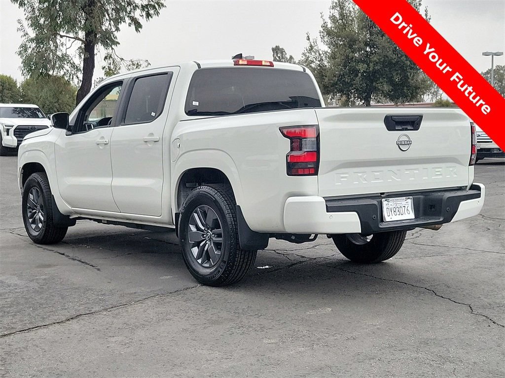 Certified 2025 Nissan Frontier SV RWD image 6