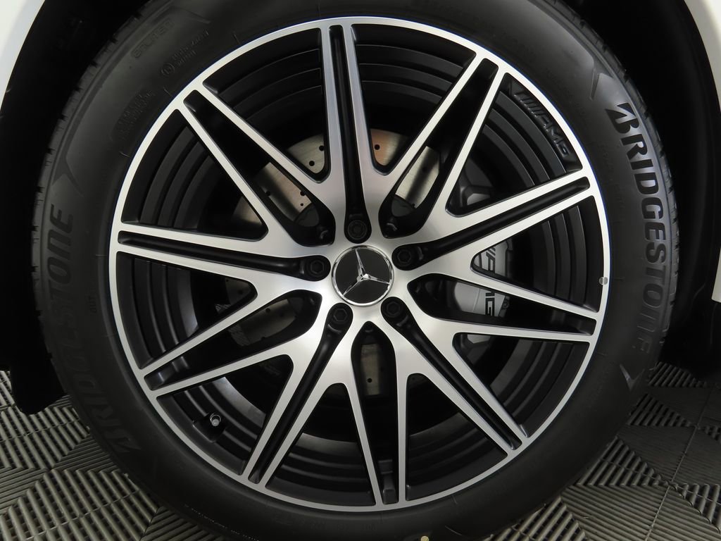 Certified 2026 Mercedes-Benz GLC 43 AMG 4MATIC image 30