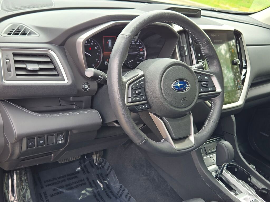 Used 2023 Subaru Ascent Limited w/ Technology Package AWD/4WD image 25