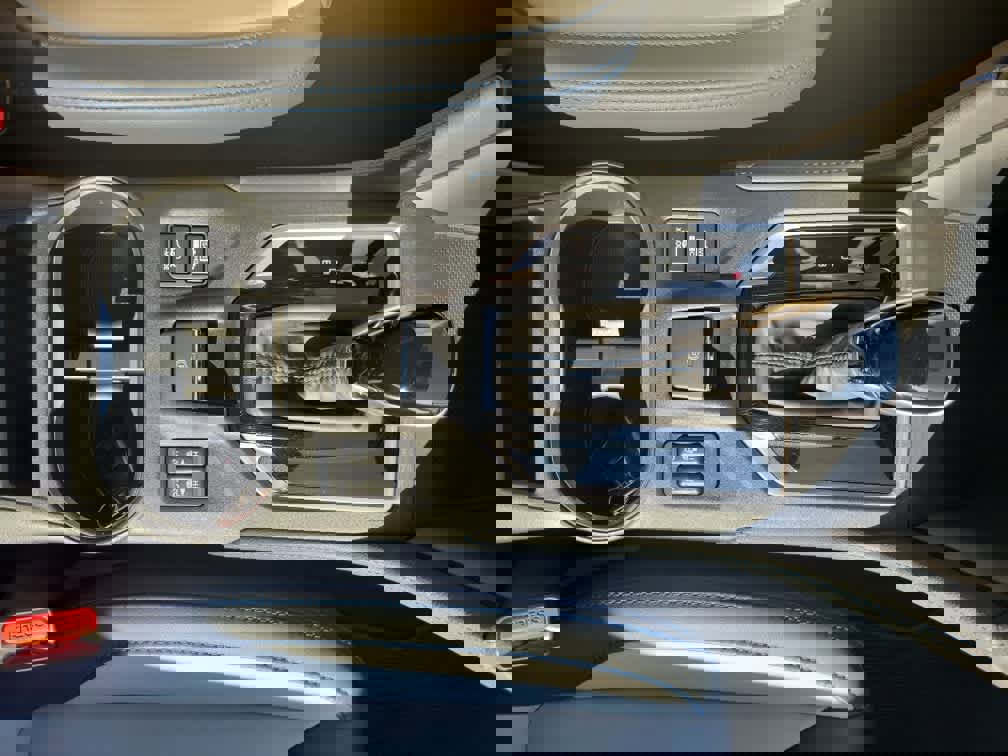 Certified 2023 Subaru Crosstrek Hybrid w/ Moonroof Package w/Navigation image 18