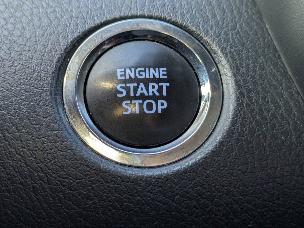 Used 2023 Toyota Camry XSE image 33