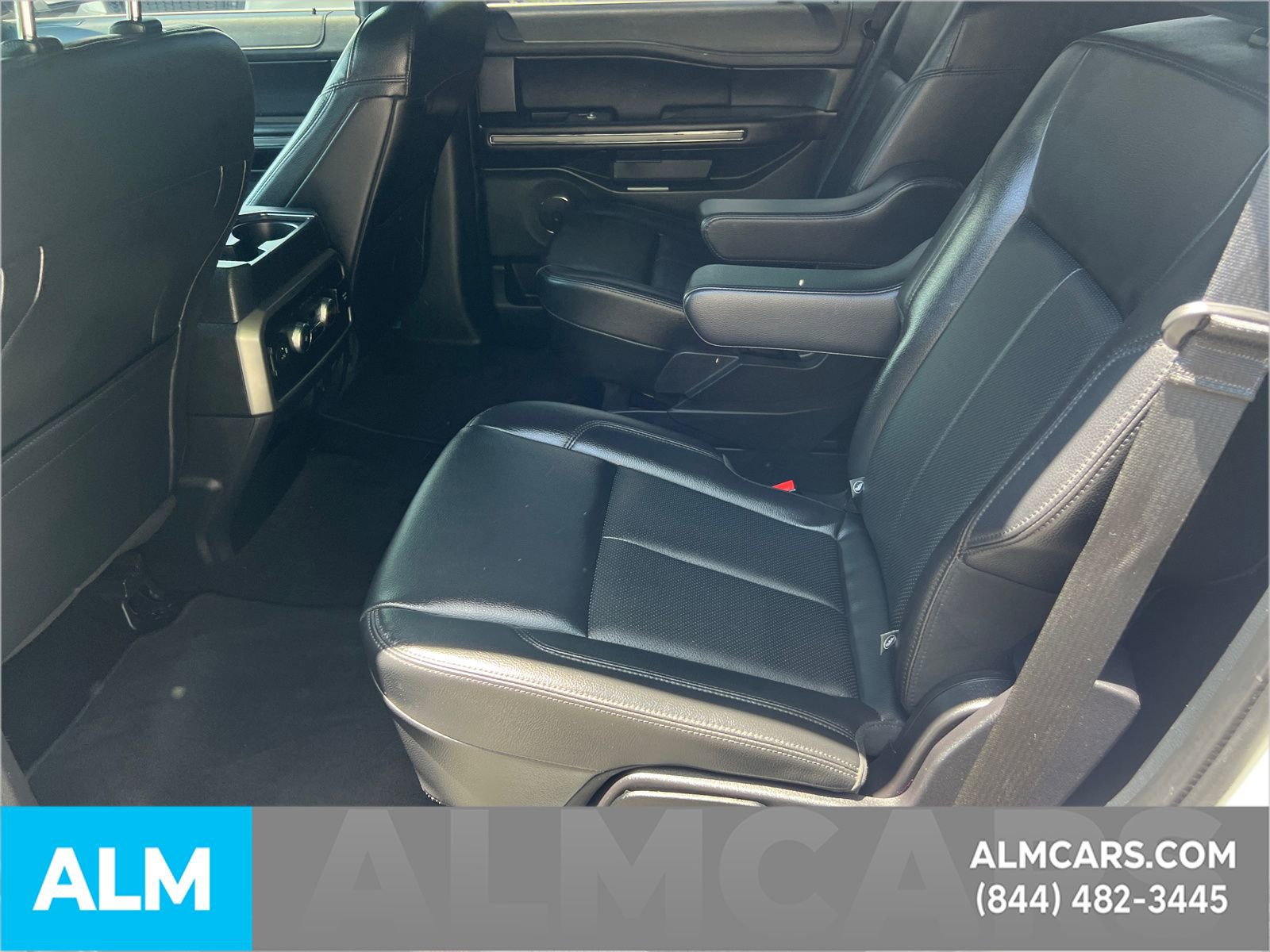 Used 2021 Ford Expedition XLT RWD image 27
