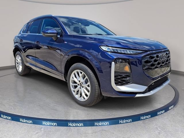 New 2026 Audi Q3 quattro 2.0T AWD/4WD image 4