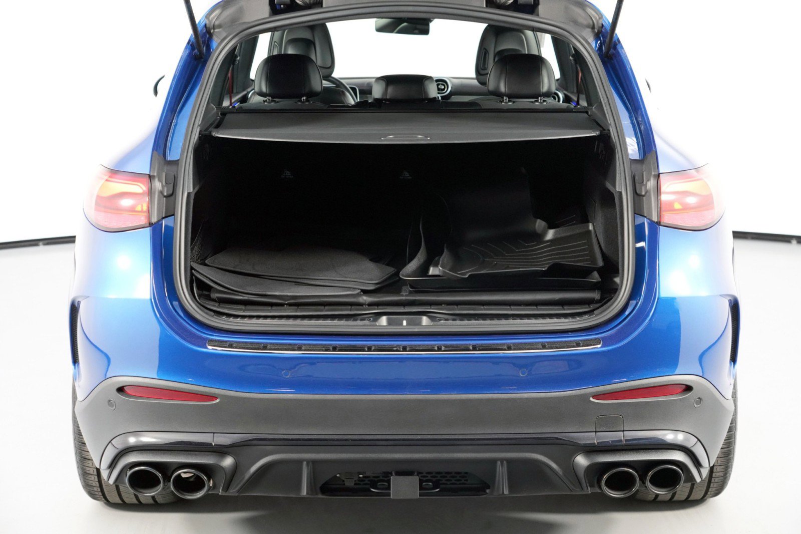Used 2024 Mercedes-Benz GLC 43 AMG 4MATIC image 10