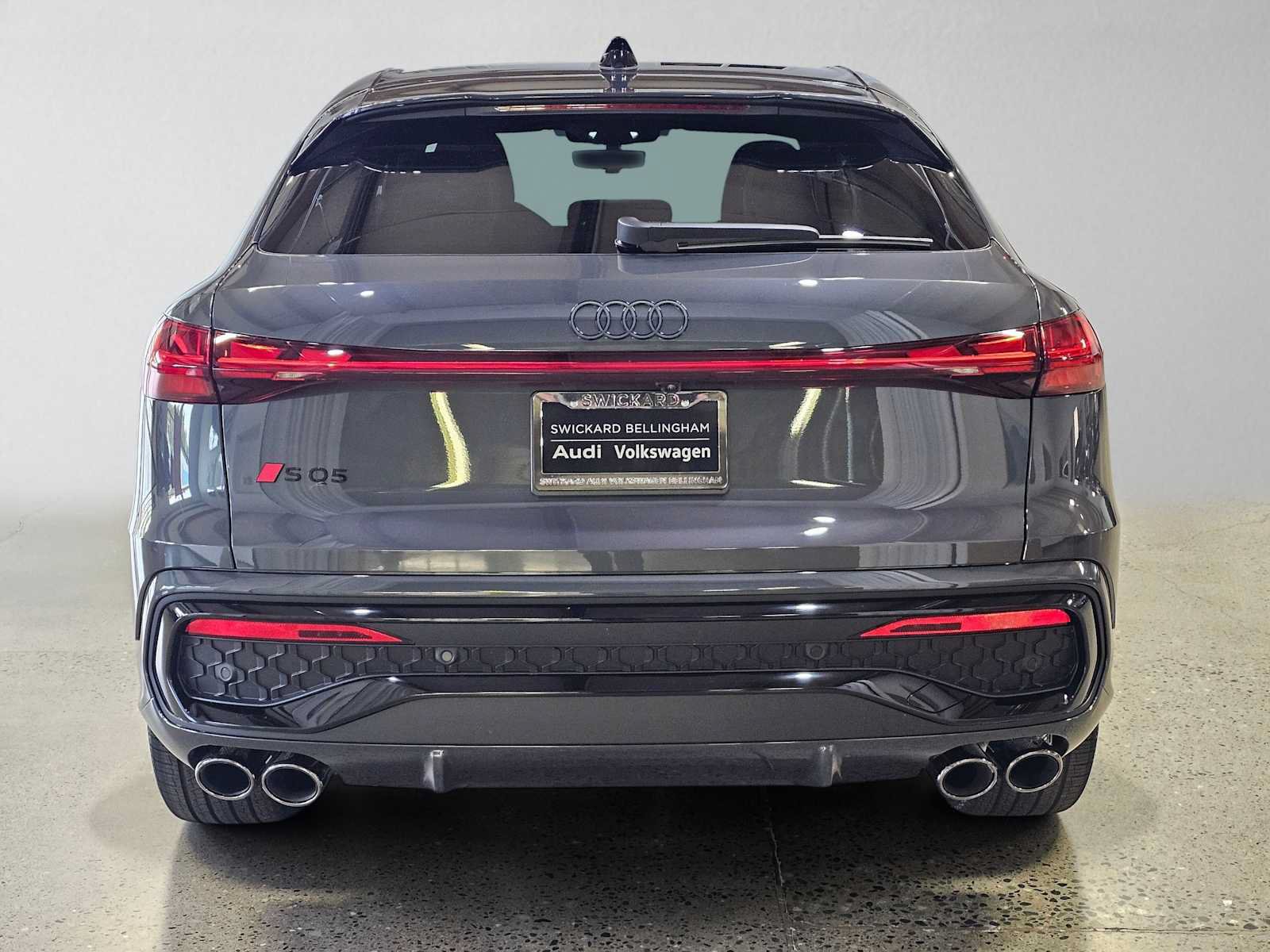 New 2026 Audi SQ5 Prestige AWD/4WD image 4