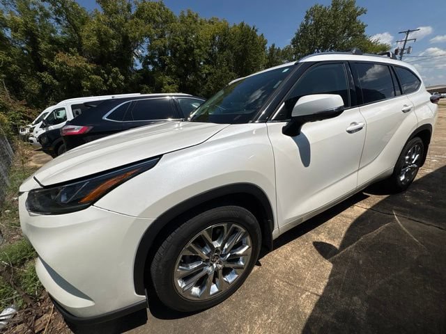 Used 2020 Toyota Highlander Limited