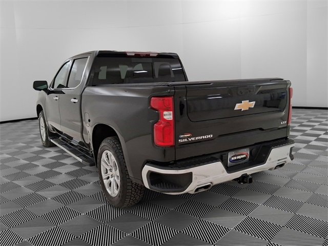 Used 2024 Chevrolet Silverado 1500 LTZ w/ LTZ Premium Package image 5