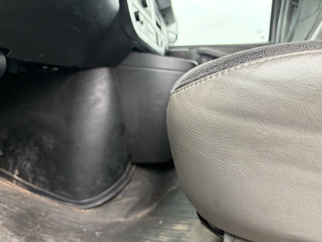 Used 2024 Chevrolet Express 2500 w/ Driver Convenience Package RWD image 30