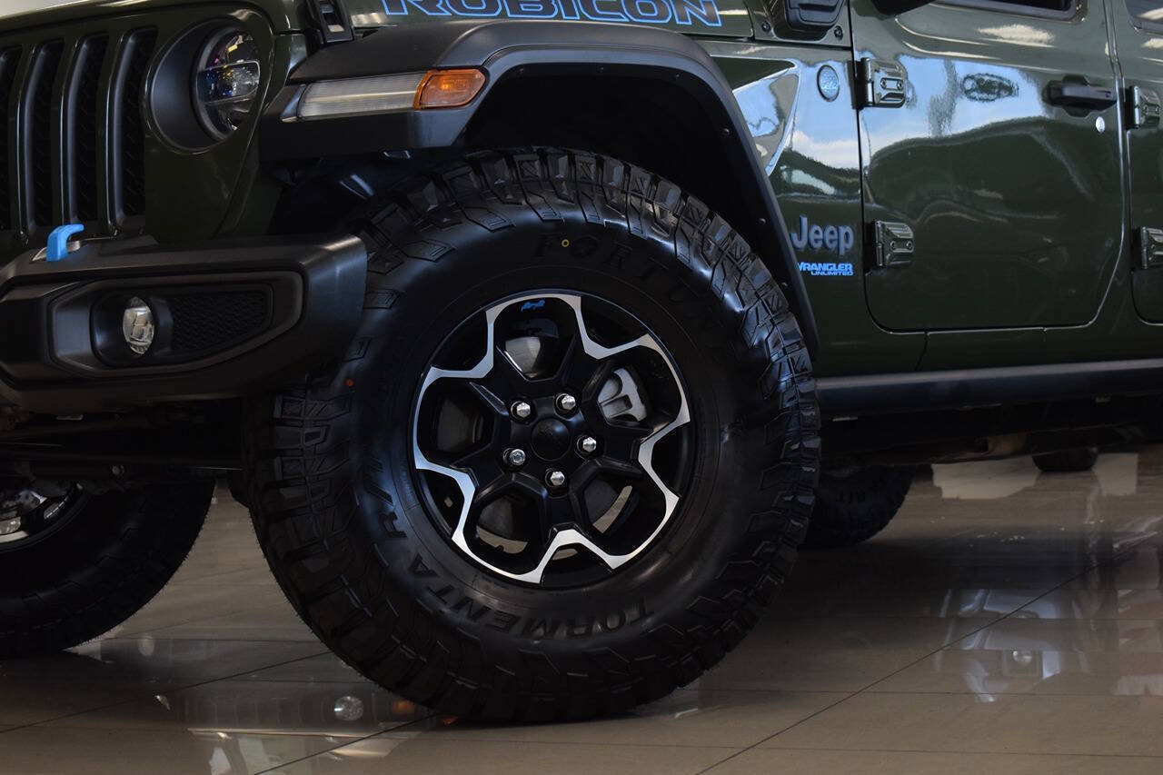 Used 2022 Jeep Wrangler Unlimited Rubicon 4xe w/ Cold Weather Group AWD/4WD image 9