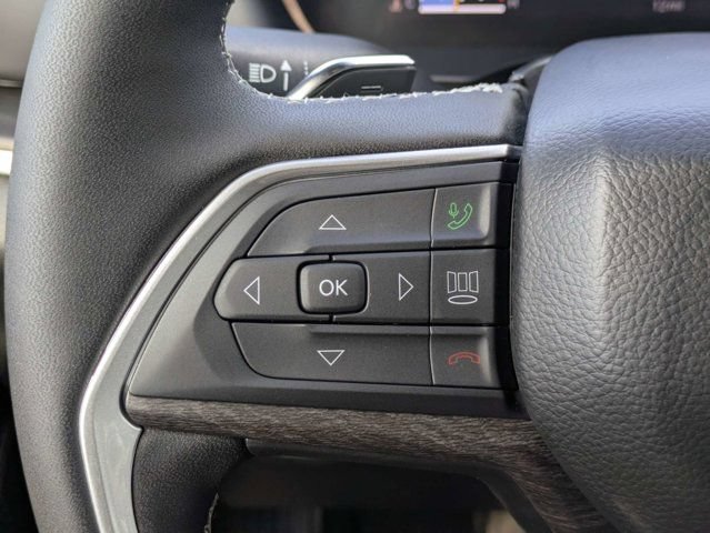 New 2026 Jeep Grand Cherokee L Limited w/ Luxury Tech Group II AWD/4WD image 28