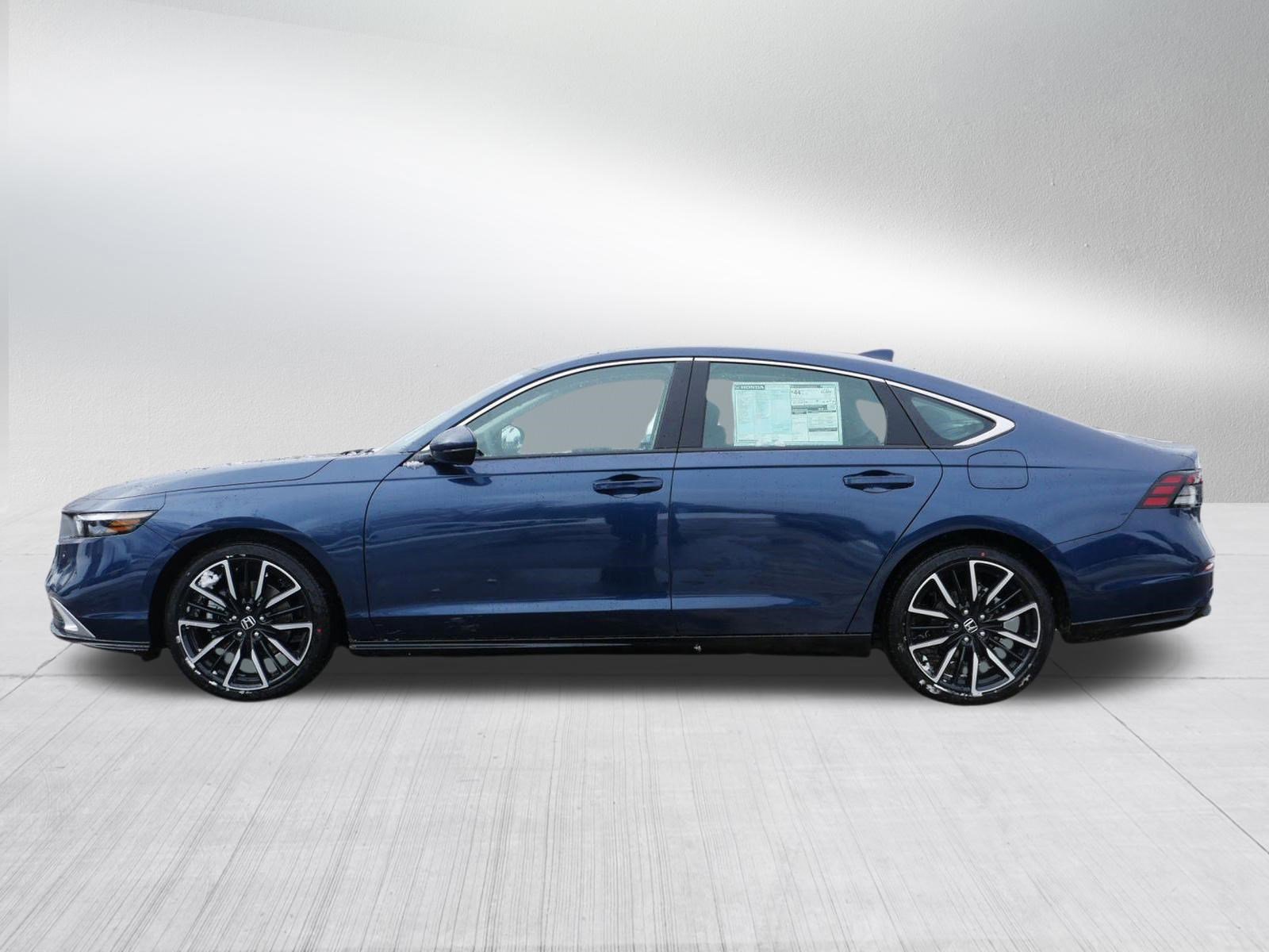 New 2026 Honda Accord Touring image 4