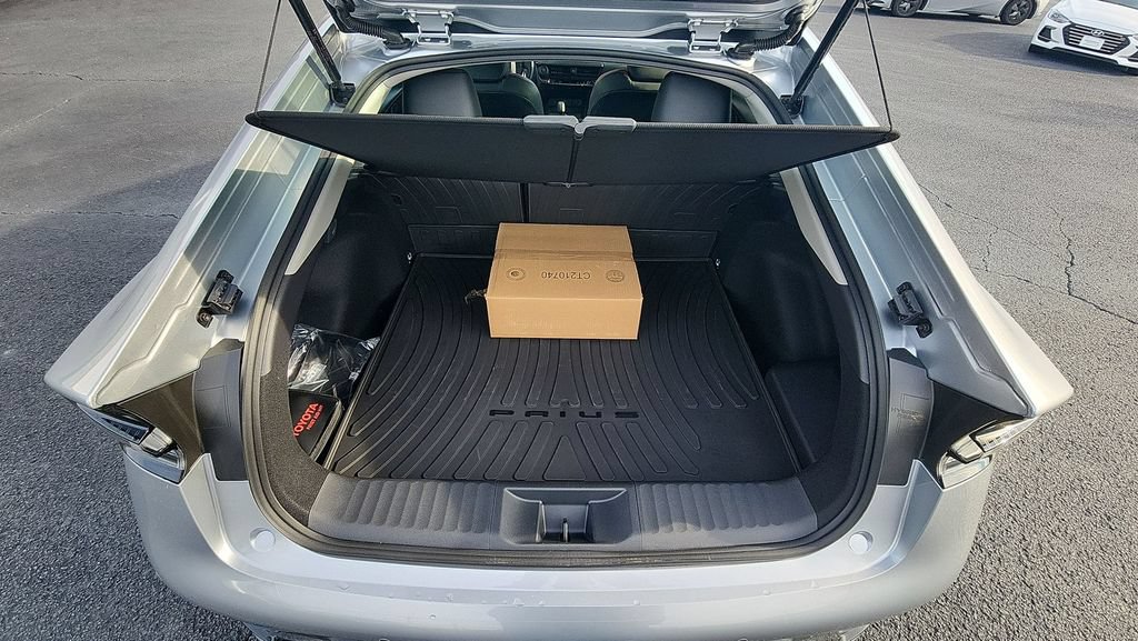 New 2026 Toyota Prius Plug-In Hybrid FWD image 27