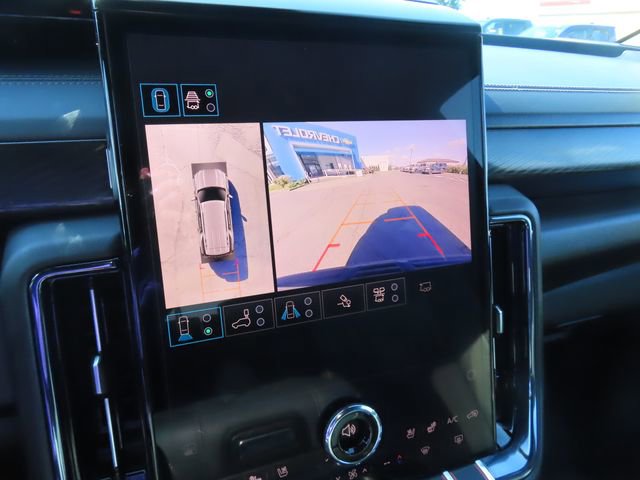 Used 2025 GMC Yukon AT4 w/ AT4 Premium Plus Package image 31