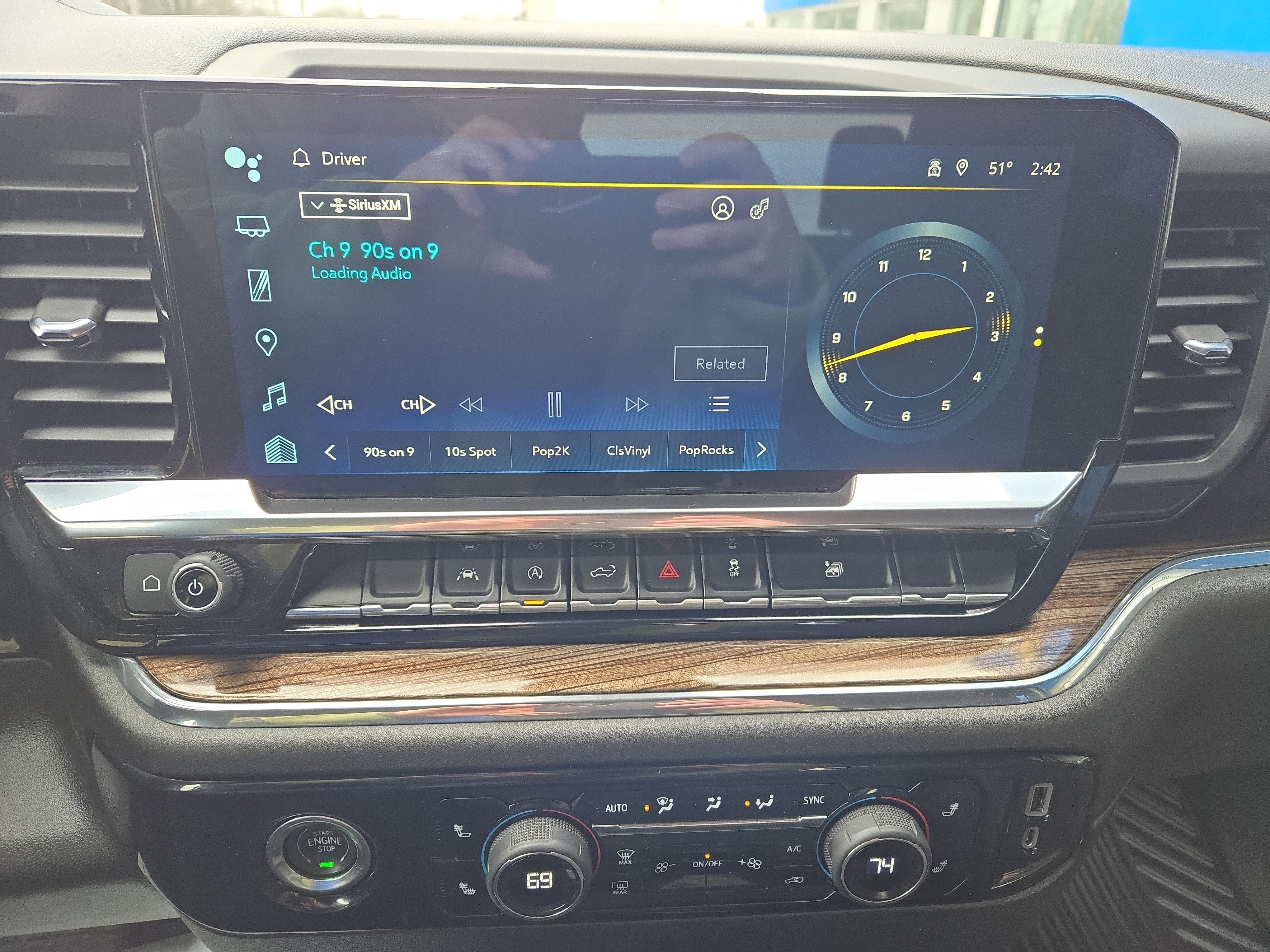 Certified 2023 Chevrolet Silverado 1500 LT AWD/4WD image 11