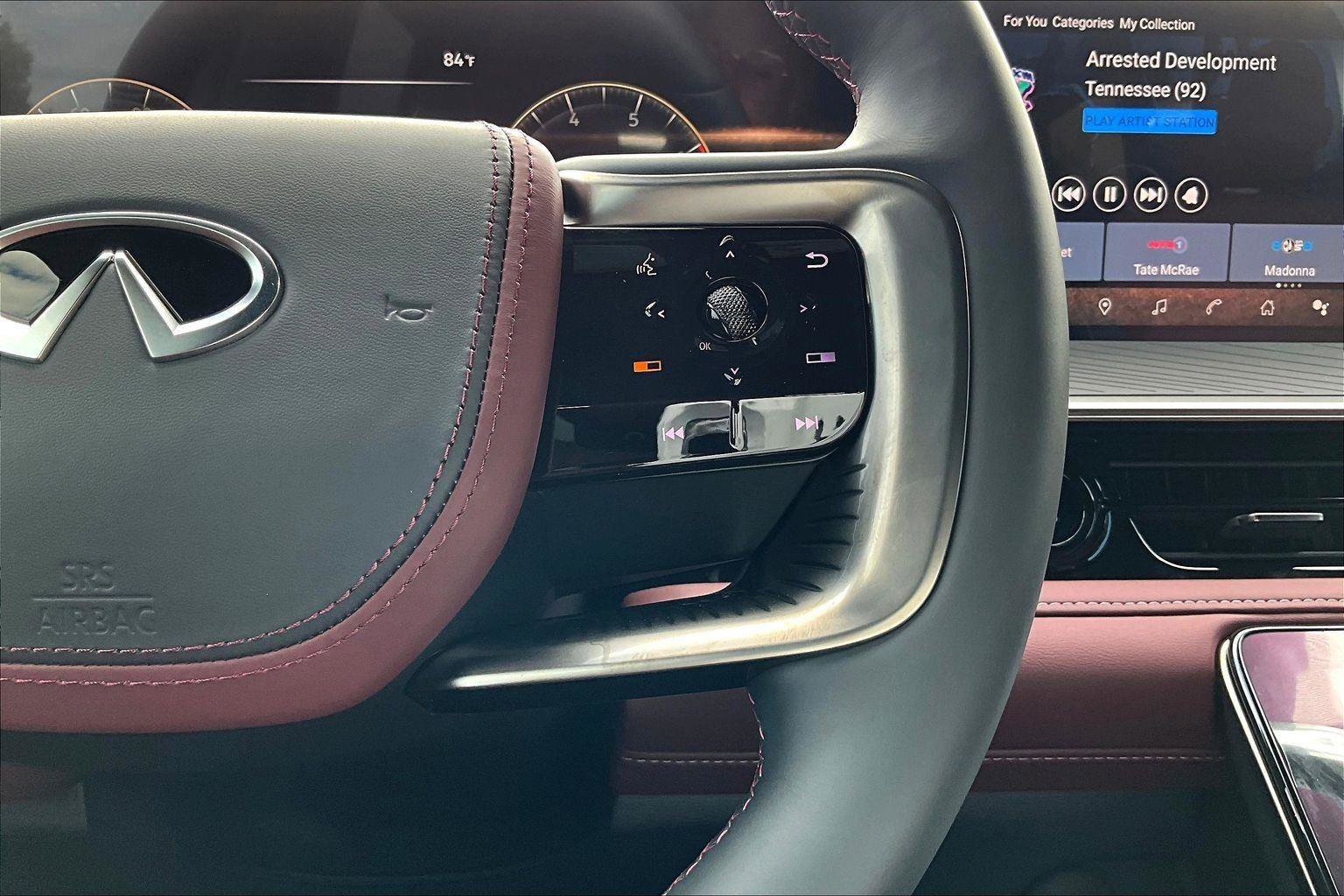 New 2026 INFINITI QX80 Autograph image 33