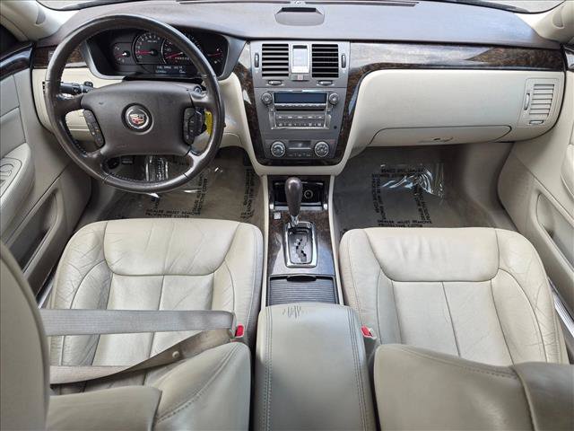 Used 2011 Cadillac DTS Luxury FWD image 20