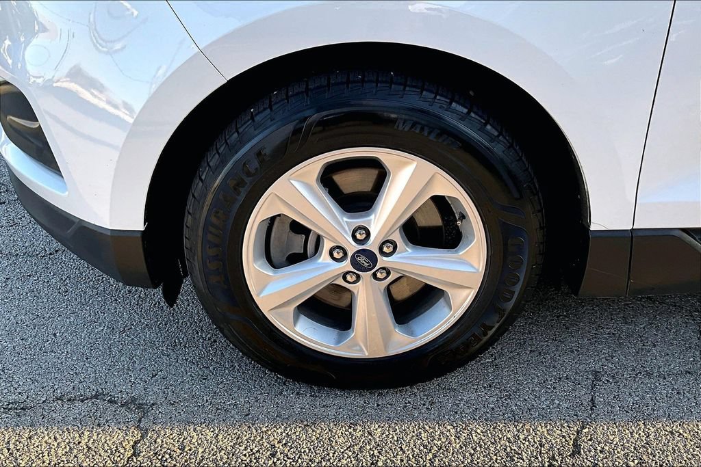 Used 2021 Ford Edge SE AWD/4WD image 10