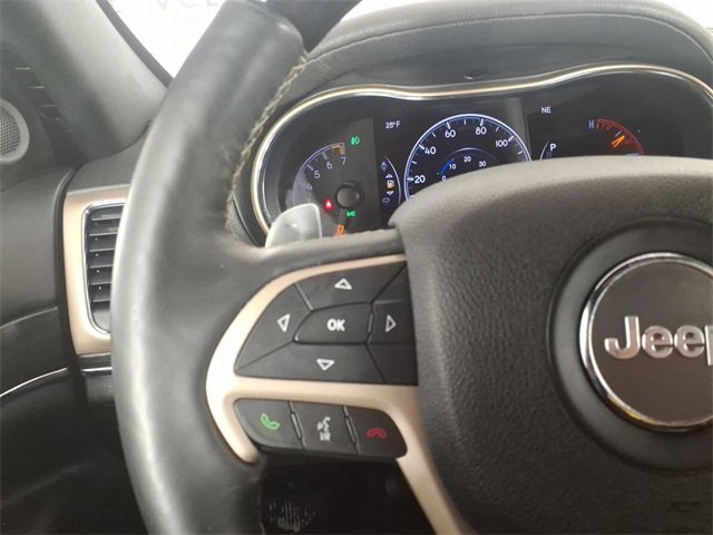 Used 2015 Jeep Grand Cherokee Overland w/ Advanced Technology Group image 16