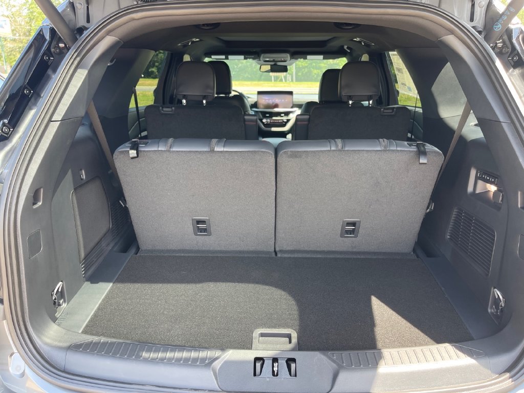 New 2026 Ford Explorer ST w/ Sun And Sound Package RWD image 11