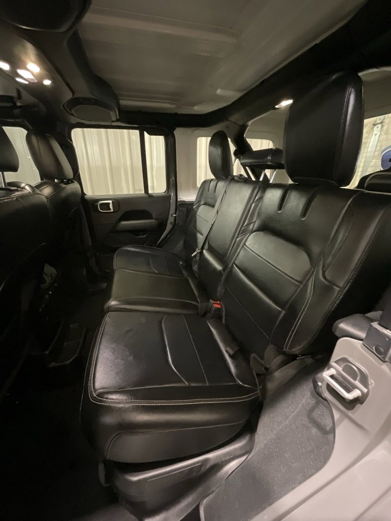 Used 2023 Jeep Wrangler Unlimited Sahara w/ Cold Weather Group image 11
