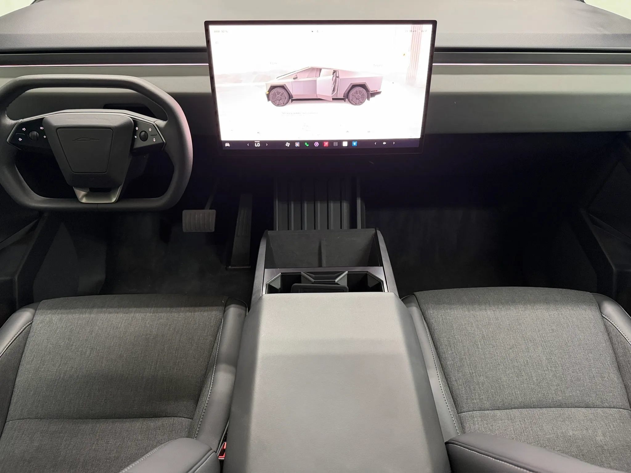Used 2025 Tesla Cybertruck 2WD Crew Cab image 52