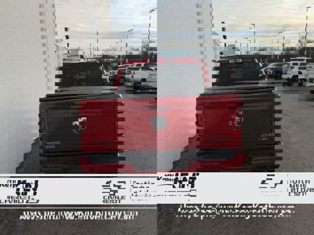 Used 2019 RAM 1500 Laramie w/ Sport Appearance Package image 7