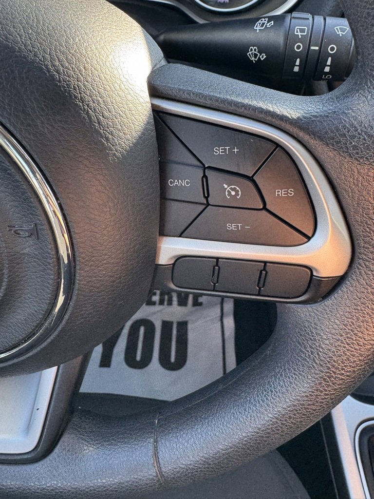 Used 2018 Jeep Compass Sport w/ Tech Group image 29