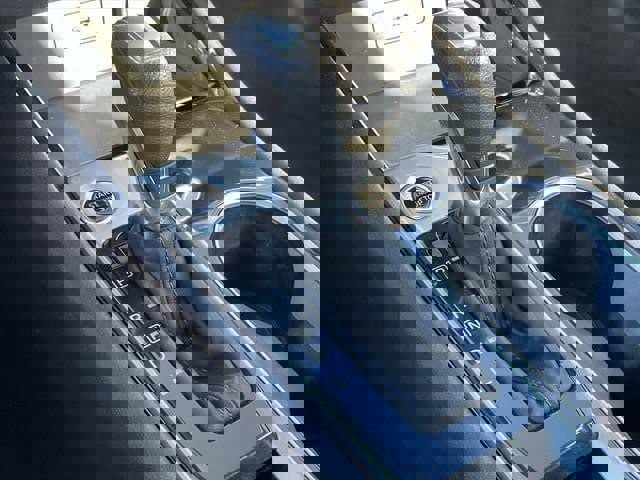 Used 2024 Nissan Altima 2.5 SV image 18