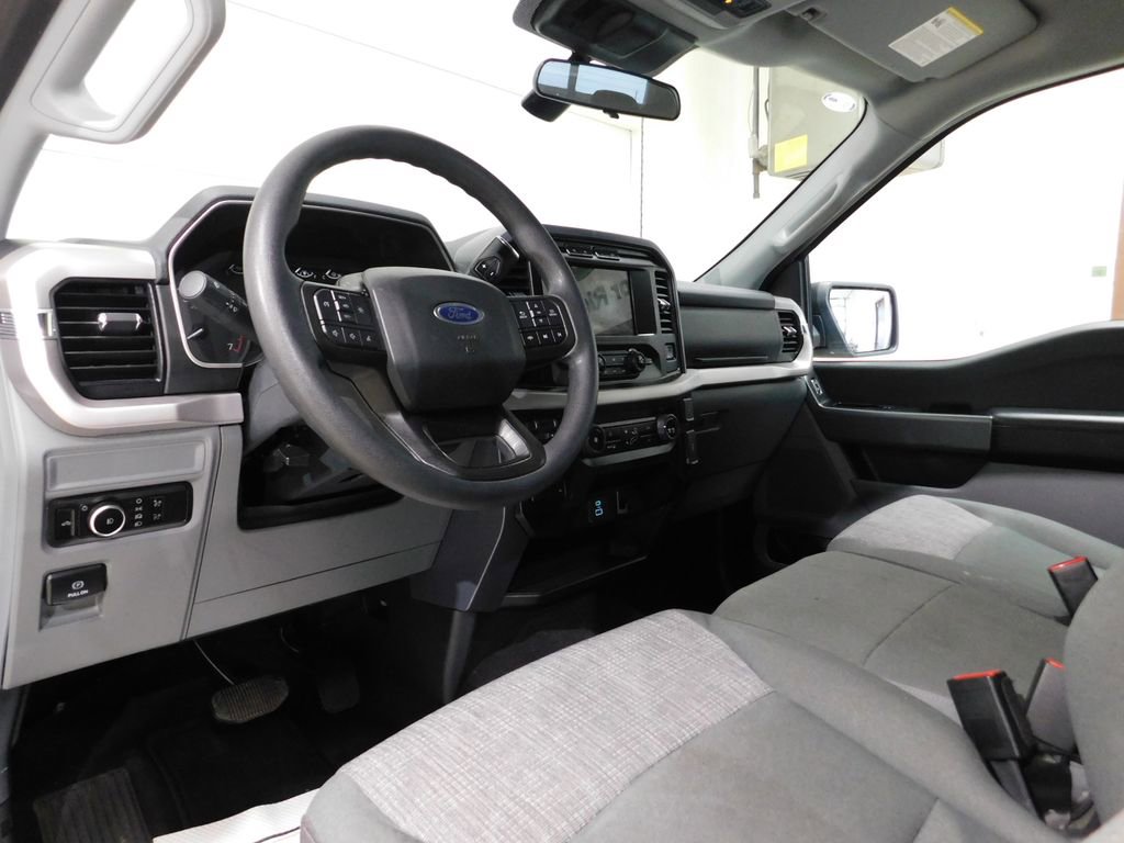 Used 2023 Ford F150 XLT w/ Trailer Tow Package image 32
