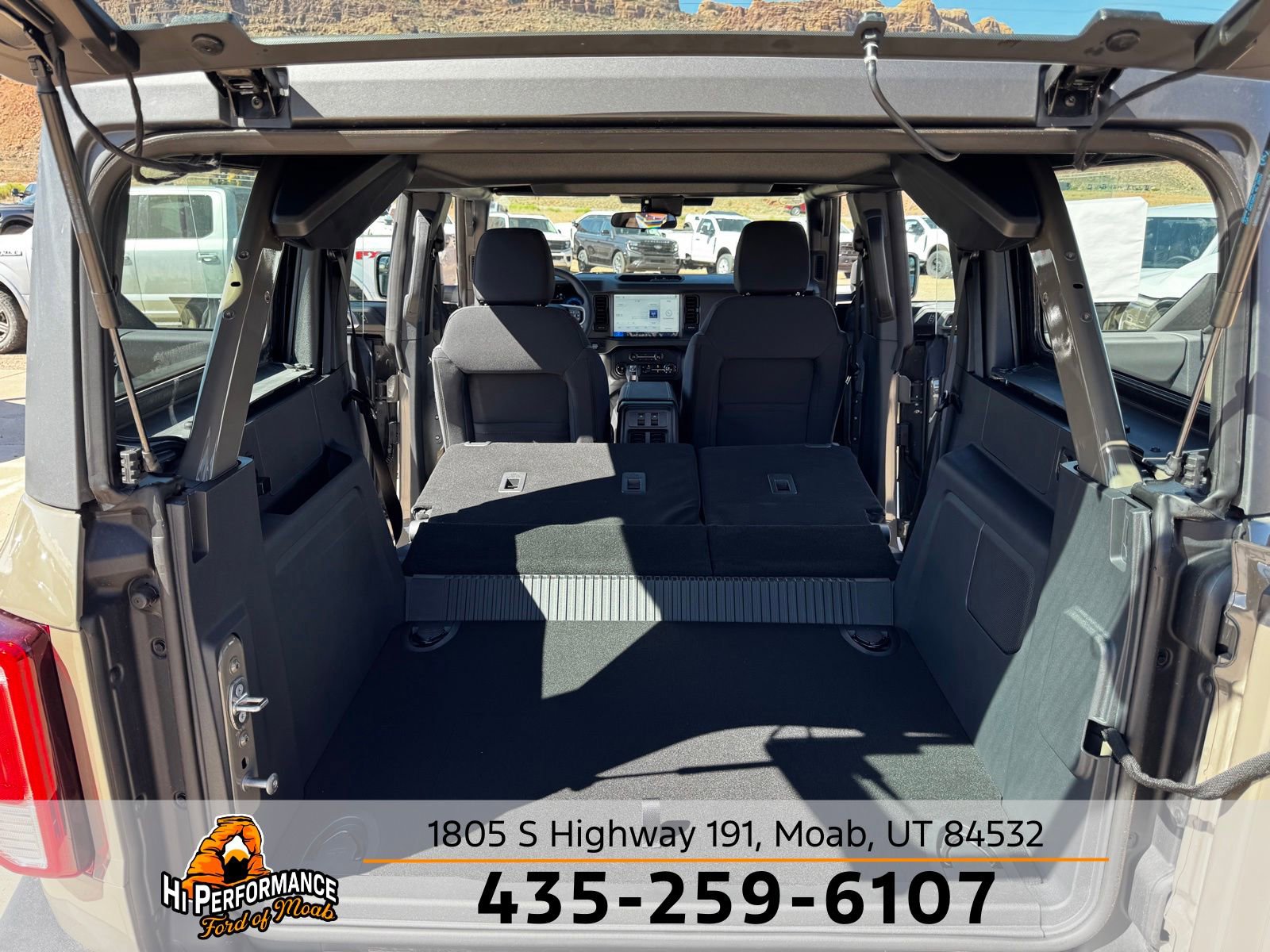 New 2026 Ford Bronco 4-Door AWD/4WD image 57